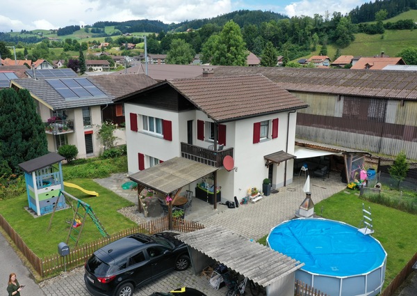 Verkauf 4.5 Zimmer - Einfamilienhaus, Zollbrück > VERKAUFT